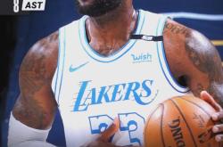 湖人新秀表现惊艳，全场观众掌声不断，手机其实注意开发设计.的简单介绍星空体育