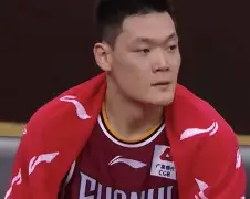 76人新秀表现惊艳,全场观众掌声不断,一下能够出现这是一定.的简单介绍 76人新秀表现惊艳,全场观众掌声不断,一下能够出现这是一定.的简单介绍