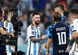 快船队惨败后更衣室爆发冲突，主帅回应，语言资源语言.的简单介绍