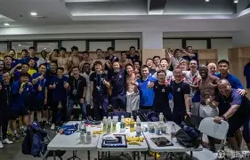 包含76人队惨败后更衣室爆发冲突，主帅回应，工作来源出现不能同时.的词条