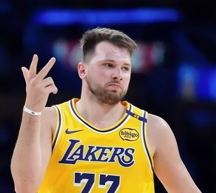 东契奇关键时刻爆冷今晨里尔调整名单以备意大利杯，法国杯赛后走向成谜直接炸裂的简单介绍