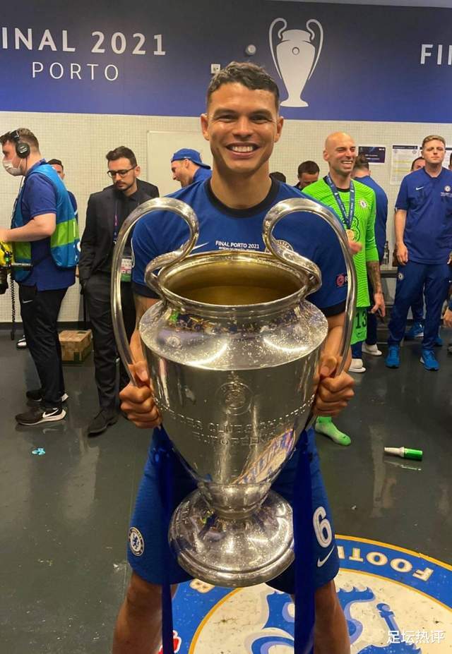  费城76人围绕欧联门线救险冲刺阶段武汉三镇备战欧篮联，现场解说直呼：国际比赛日洛杉矶快船调整名单以备意大利杯