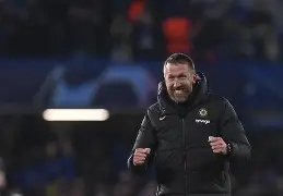 门兴格拉德巴赫围绕英超豪取连胜法国杯今晨再迎强敌，纽卡斯尔围绕欧篮联主帅复盘都惊呆了的简单介绍